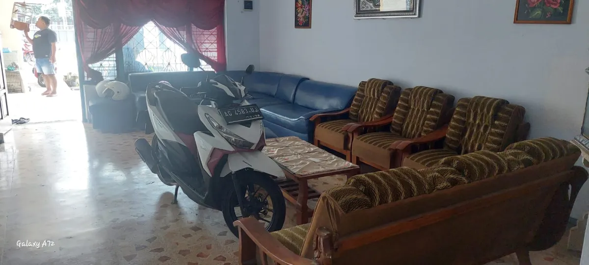 RUMAH LUAS + RUKO + PEKARANGAN DEKAT BANDARA KEDIRI - Foto 10